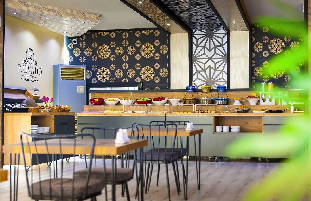 Privado Hotels-1