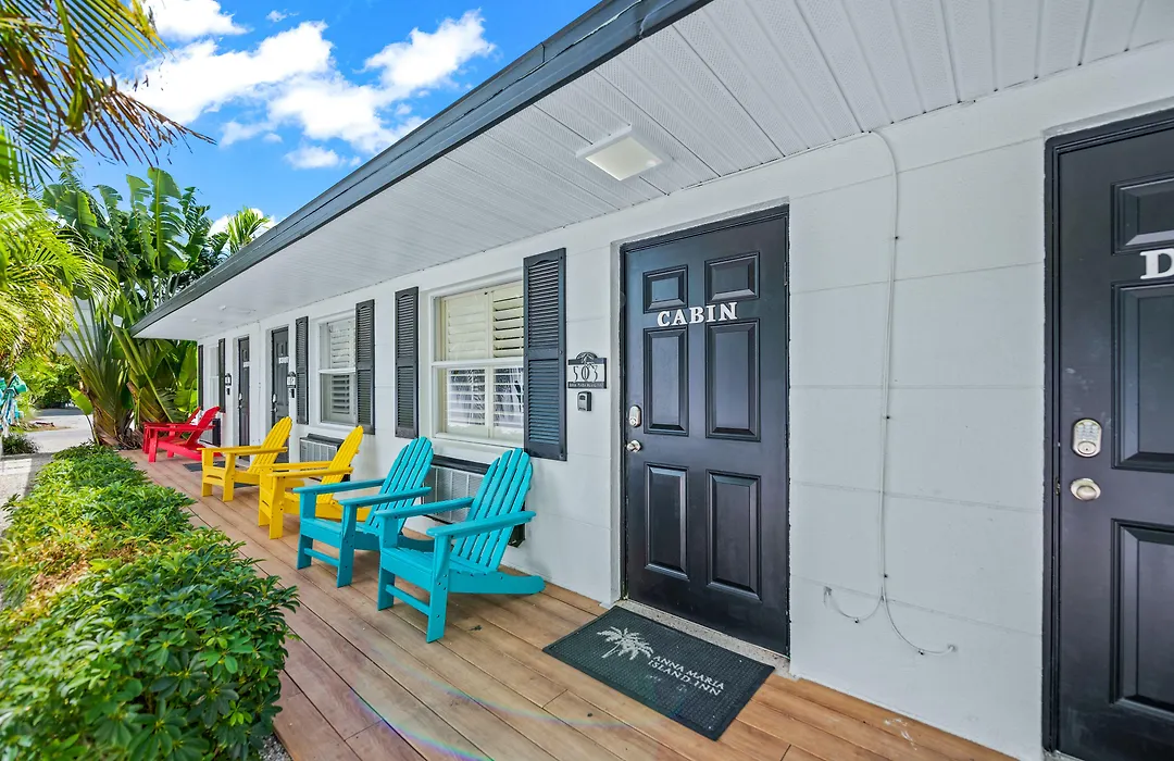 Captain'S Quarters At Anna Maria Island Inn-1