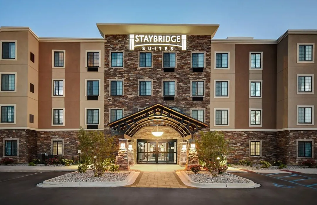 Staybridge Suites Southgate - Detroit Area-1