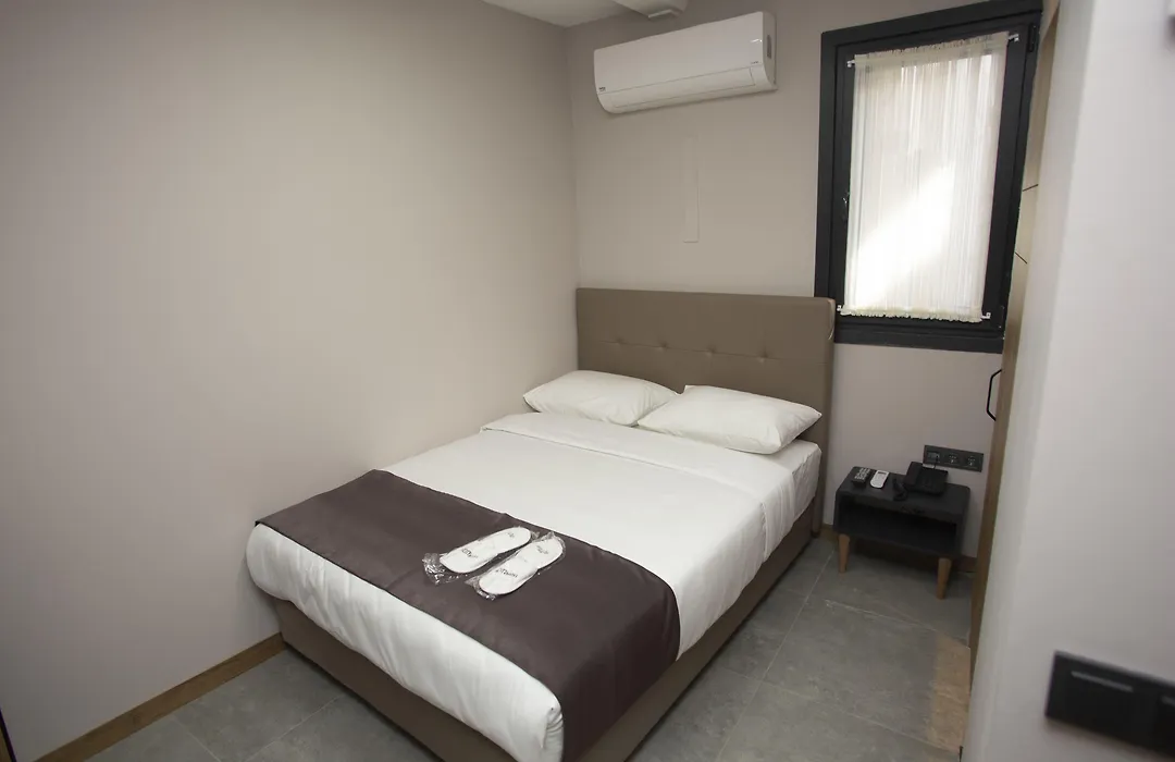 Jurnal Hotel-1
