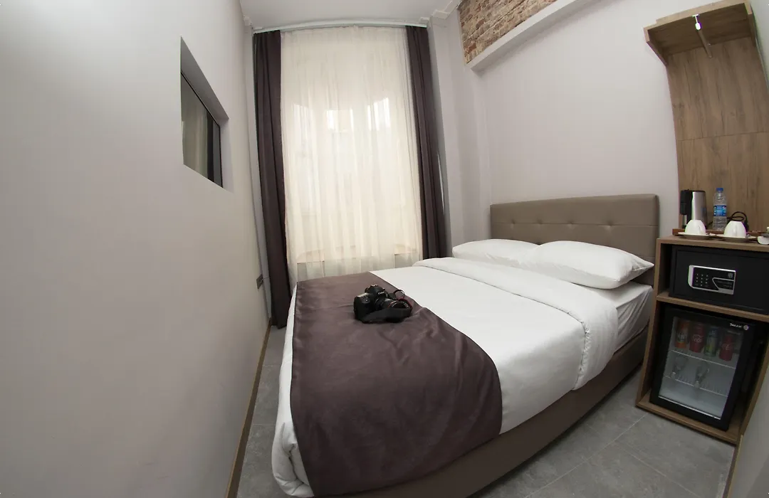 Jurnal Hotel-1