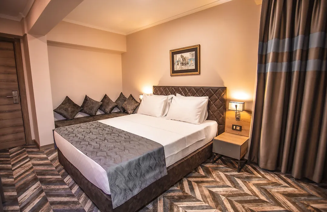 Hotel Kale 17-1