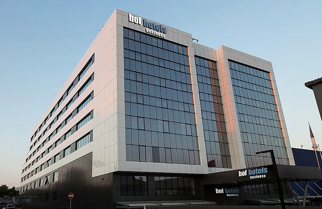 Bof Hotels Business-1