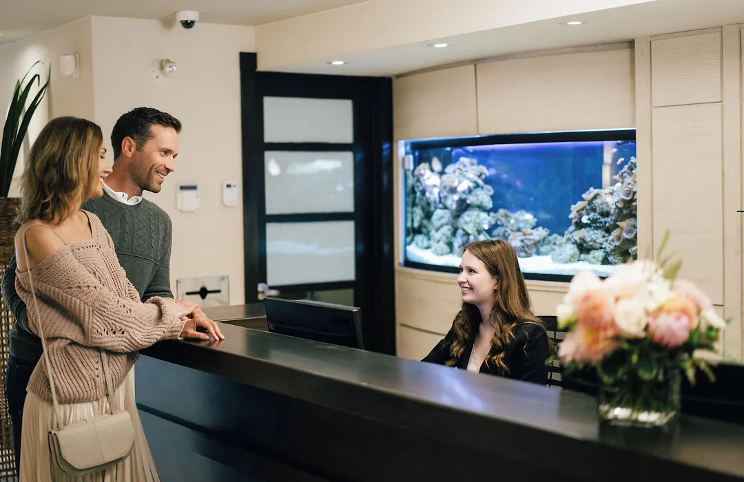 Shaw Club Hotel-1