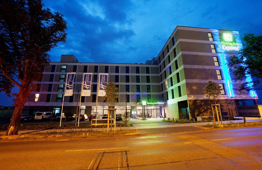 Holiday Inn Express - Darmstadt By Ihg-1