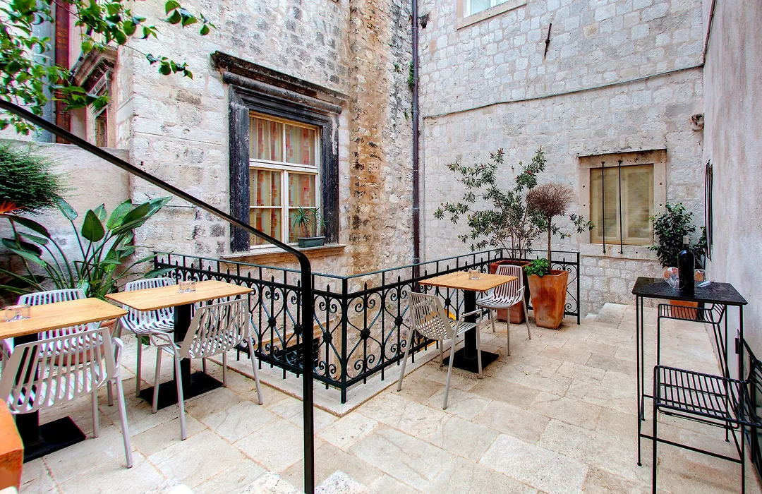 Boutique House Forty-Four-1