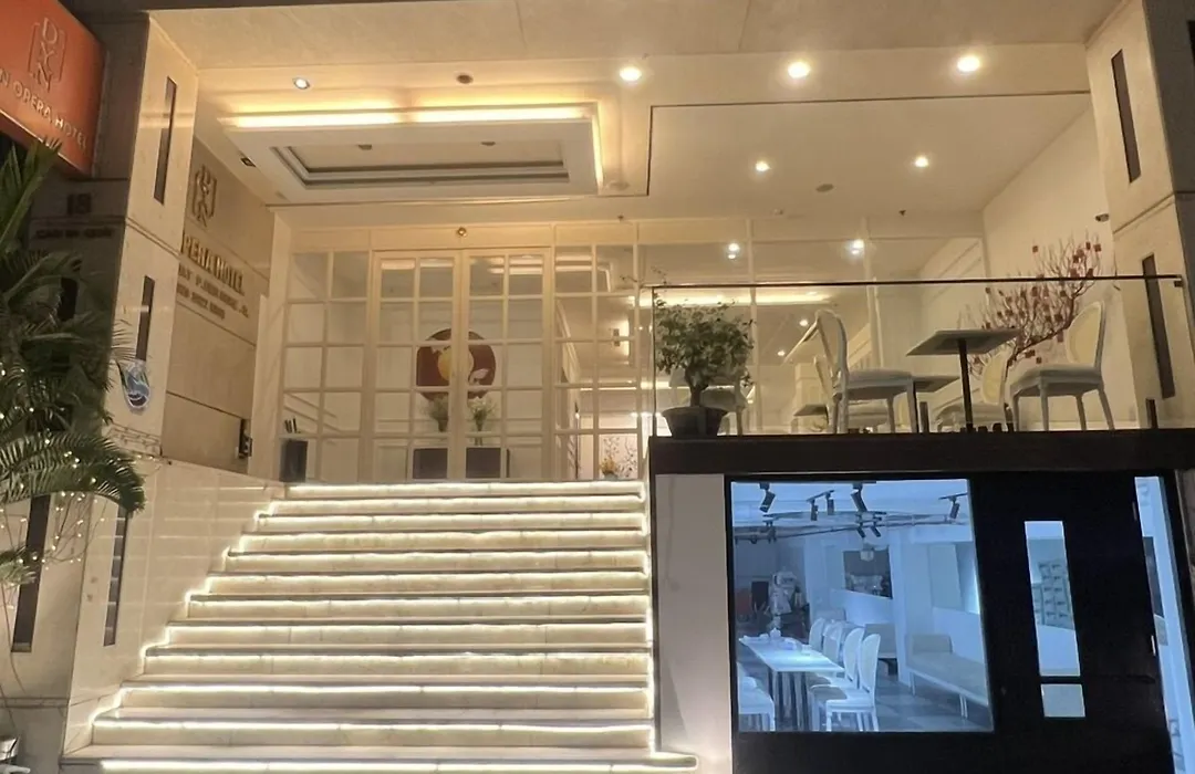 Dyn Opera Hotel-1