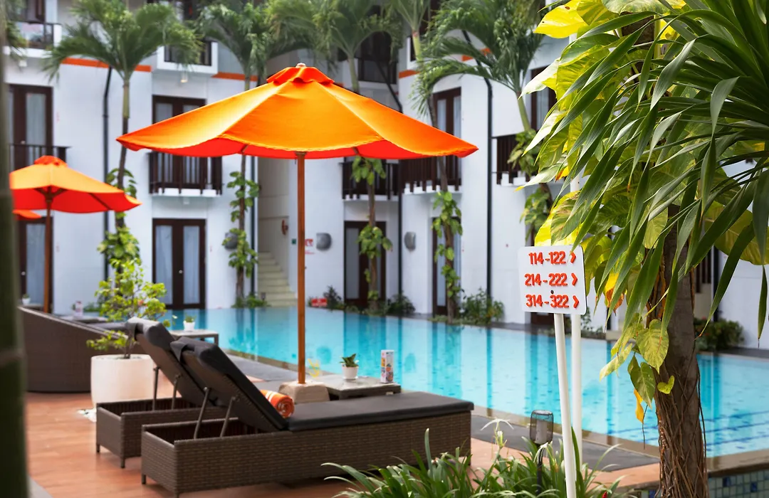 Harris Hotel Kuta Tuban Bali-1