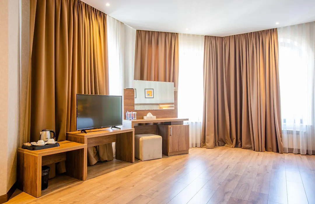 City Park Hotel-1