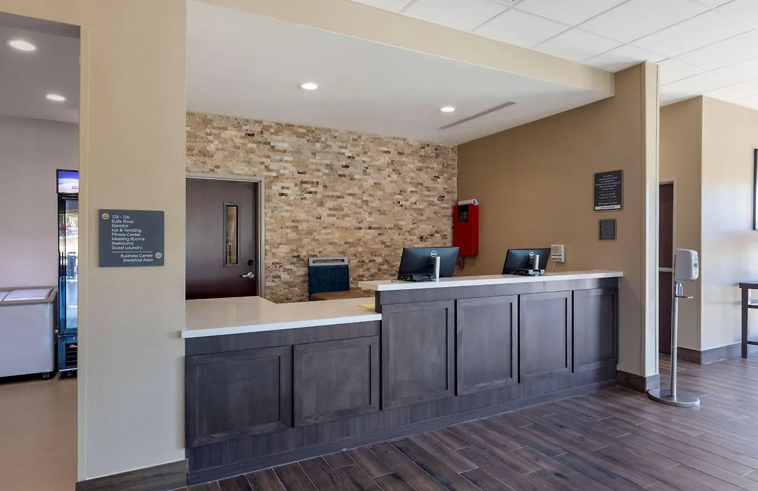 Comfort Inn & Suites Balch Springs - Se Dallas-1