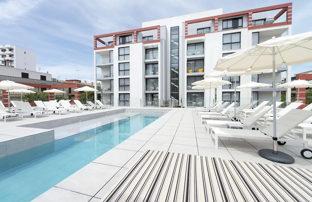 Kyrat Amarac Suites-1