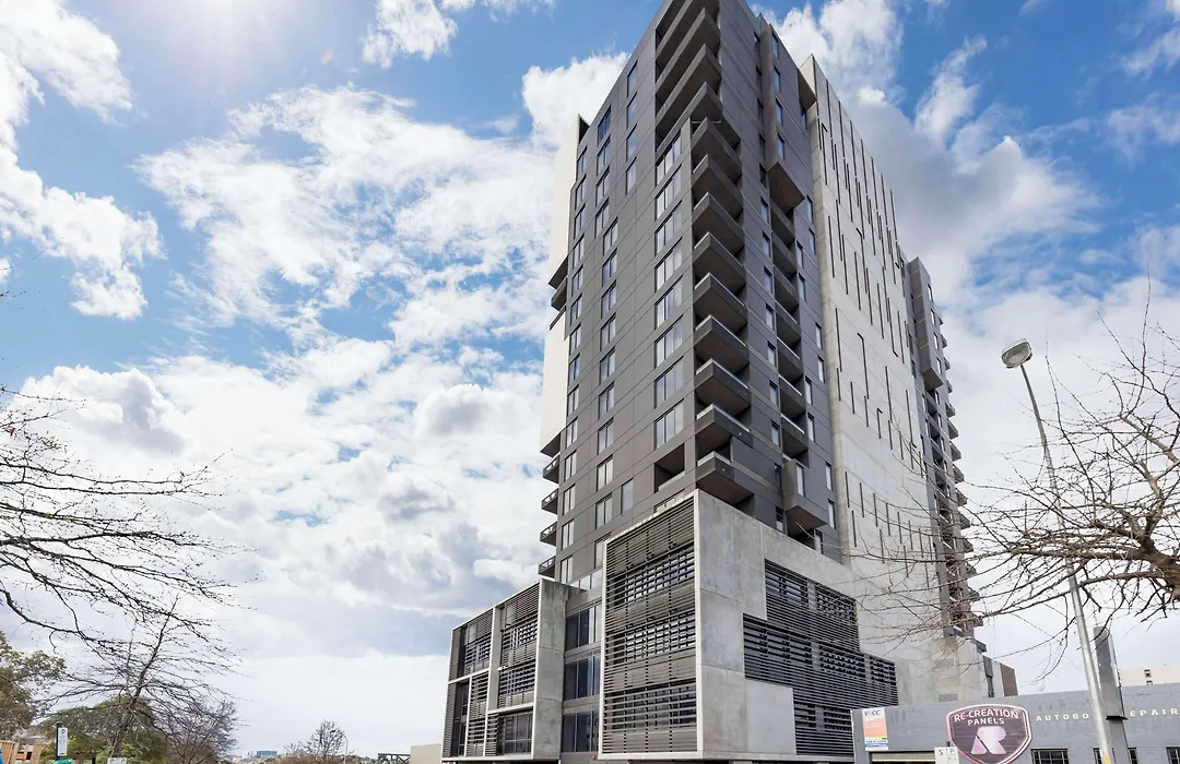 Avani Melbourne Box Hill Residences-1
