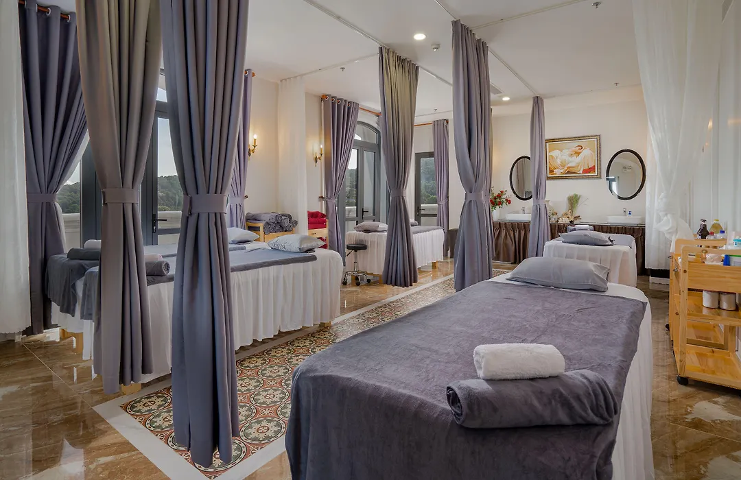 AVS Hotel Phu Quoc-1