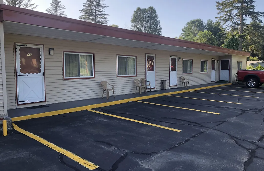 Claremont Motor Lodge-1