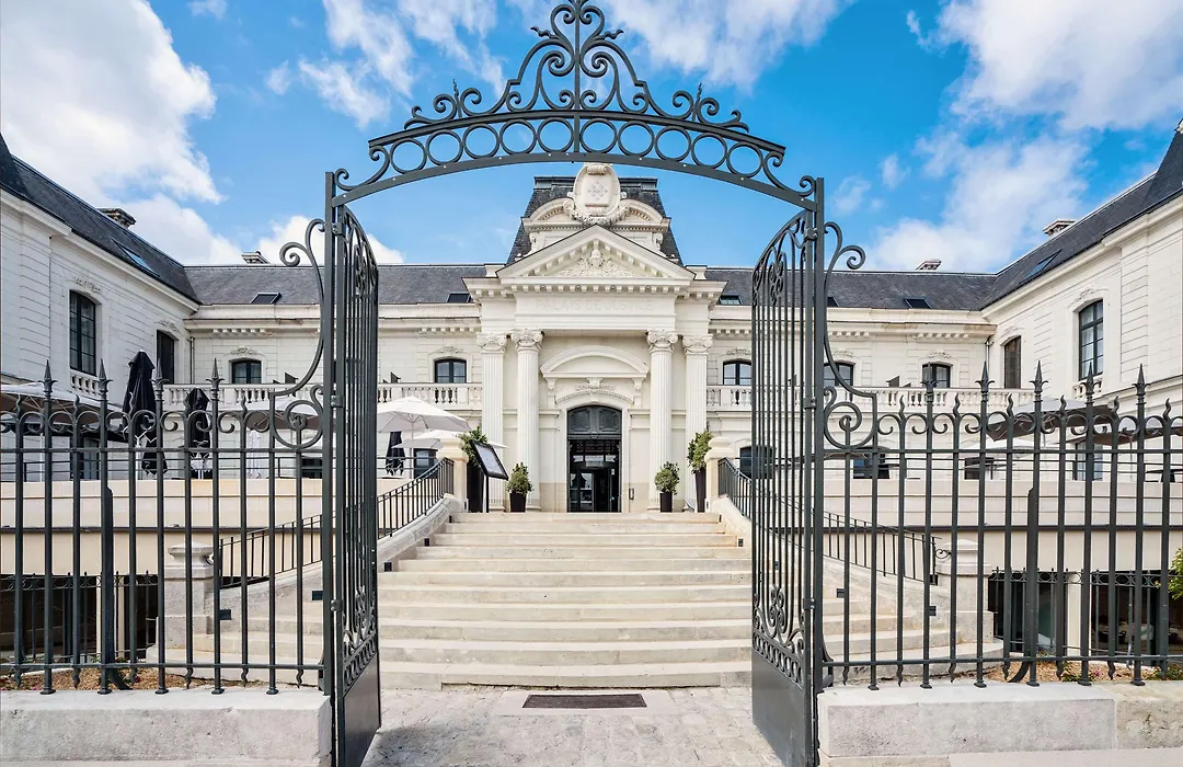 Best Western Premier Hotel De La Cite Royale-1