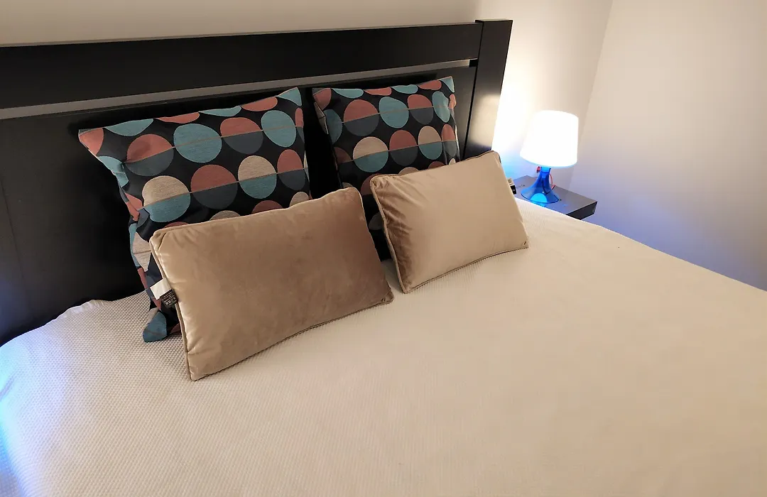 Sleep & Go Faro Airport Guest House-1