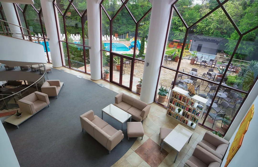 Park Hotel Odessos-1