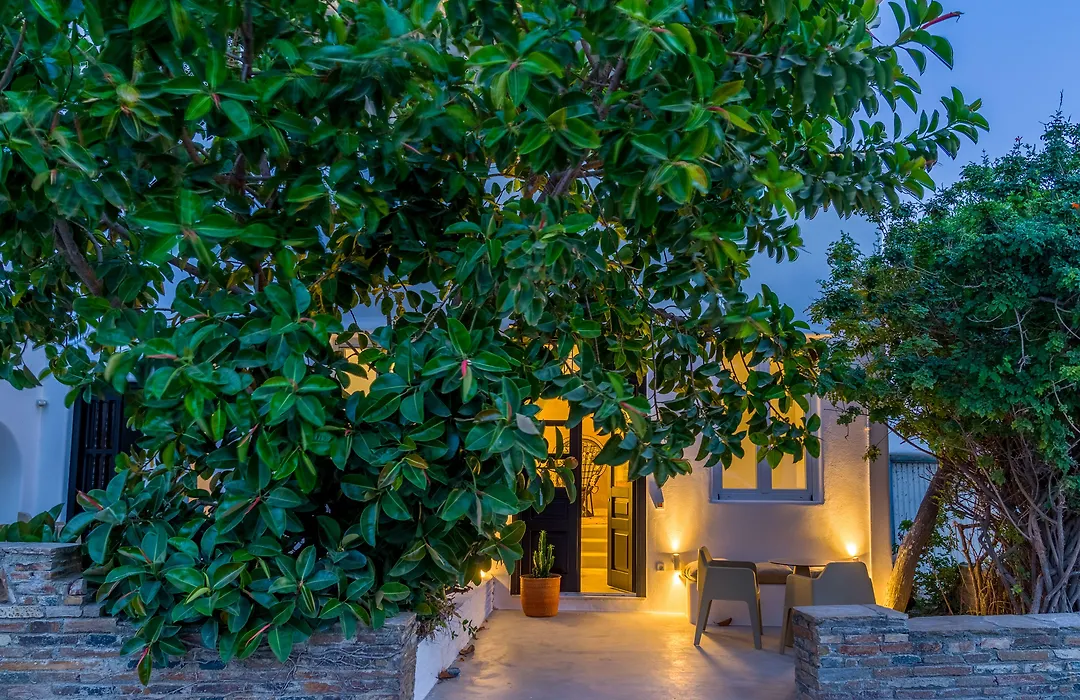 Euphoria Chora Naxos-1