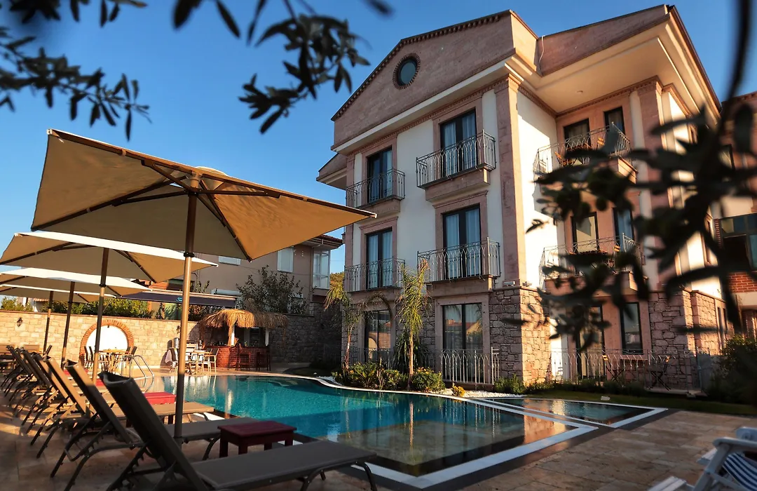 Sukha Cunda Otel-1