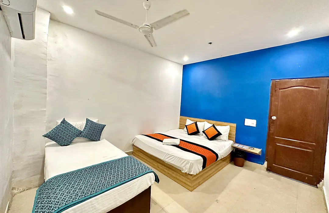 Hotel Delhi Airport-1