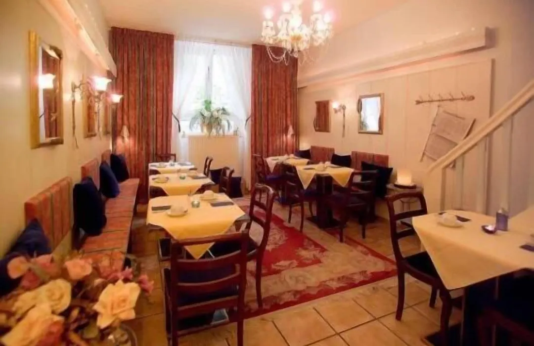 Hotelgarni Frankfurt-1