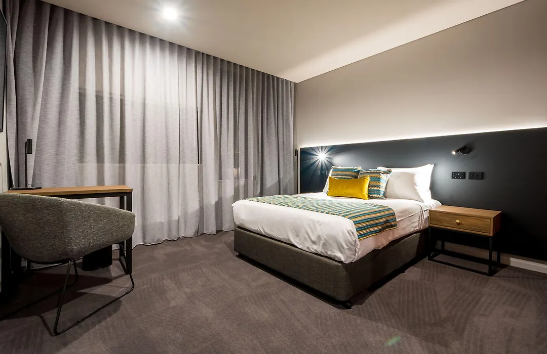 Elite Gold Coast-1