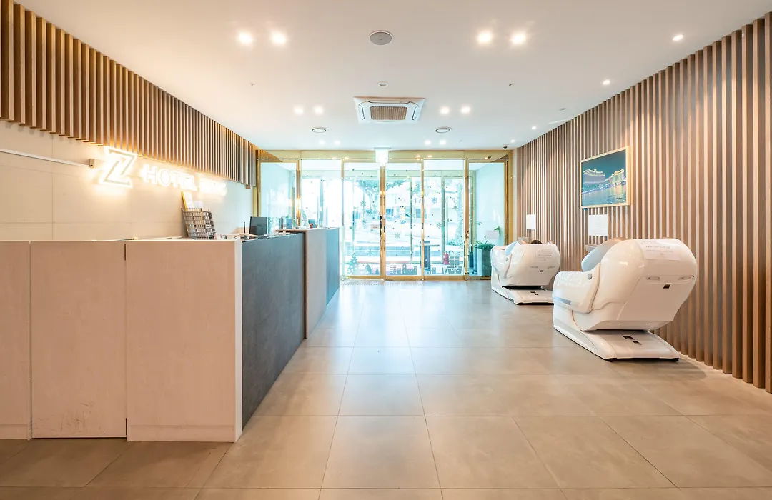 Hotel Zinc-1
