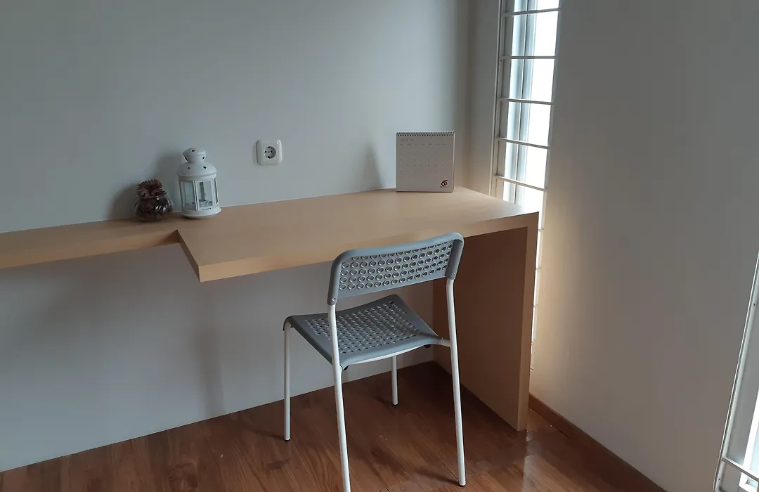 UROOMS Senayan-1