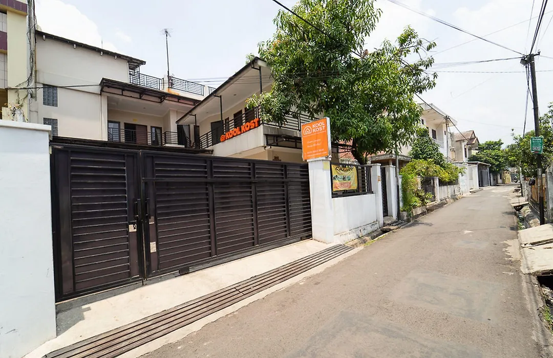 KoolKost Syariah near Alun Alun Kota Bandung-1