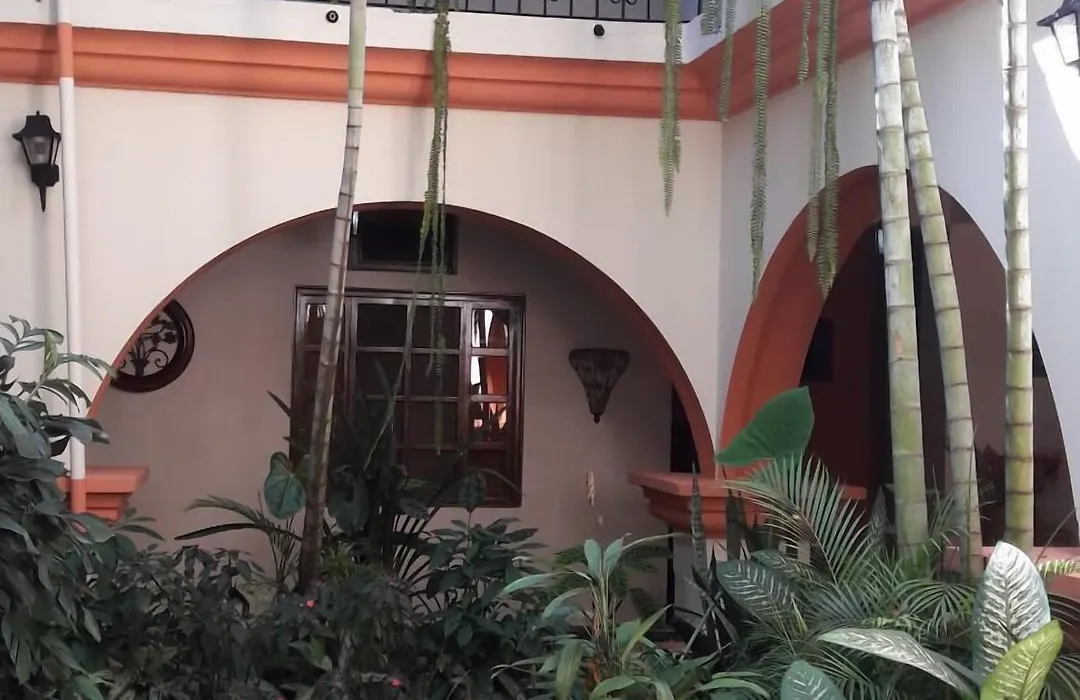 Hotel Acropolis Maya-1