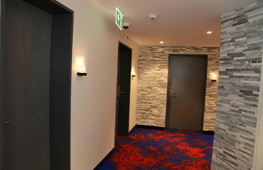 My Home Hotel - Free Parking , Ac-1