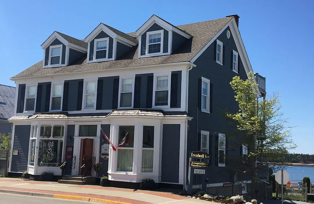 Treadwell Inn-1
