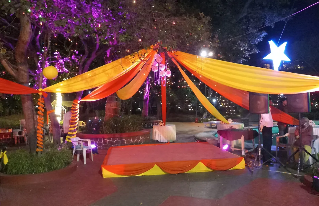 Usha Ascot-1