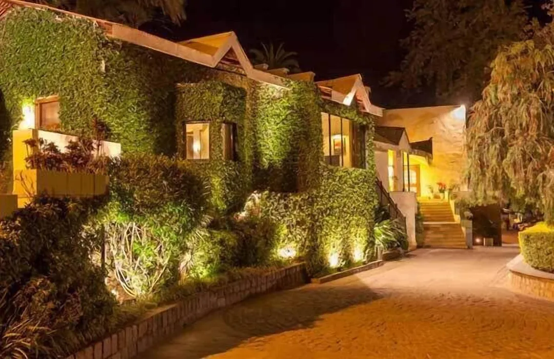 Hotel Hilltone-1