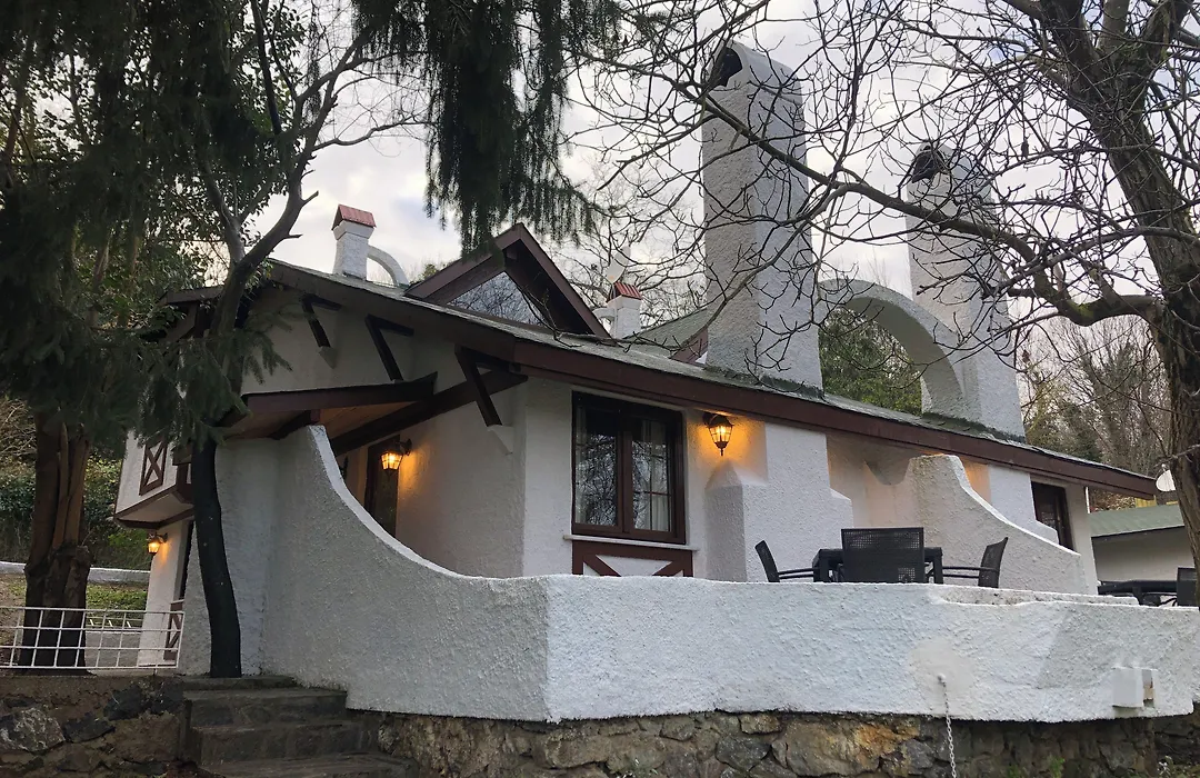 Polonezkoey Country Club & Accommodation In The Wildlife Park!-1