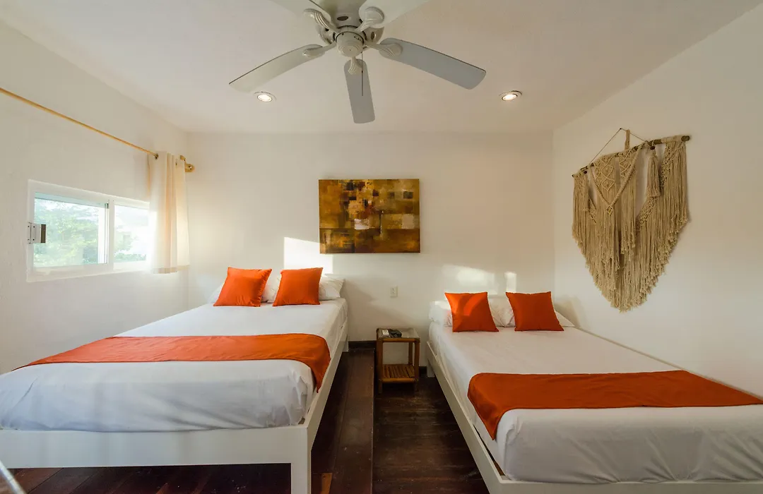 Hotel Puerto Caracol-1
