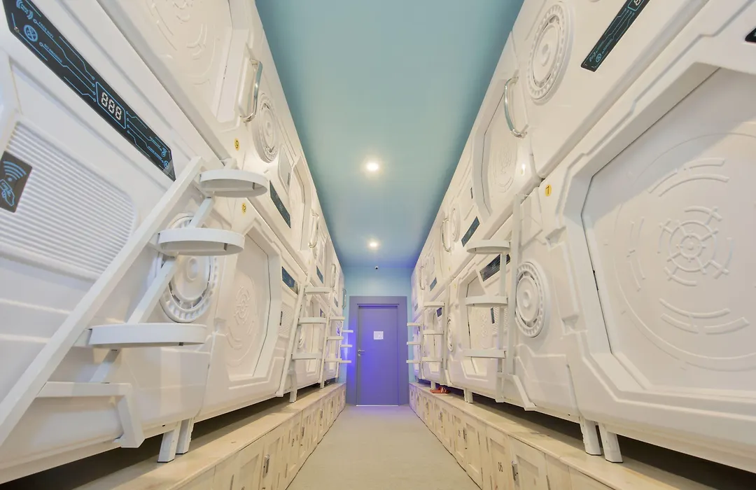 Capsule Inn Bali-1