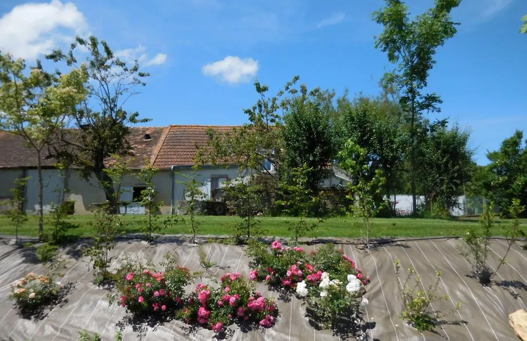 Fasthotel Montmarault-1