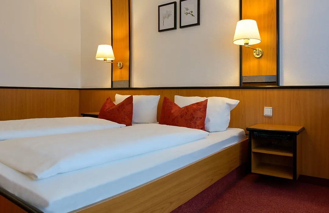Hotel am Wasserfall-1