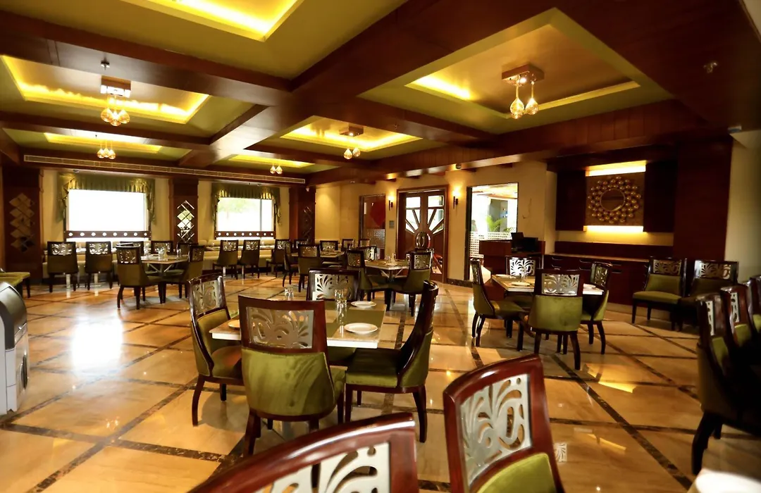 The Pinnacle Inn Sarnath - Close To Sarnath Temple-1