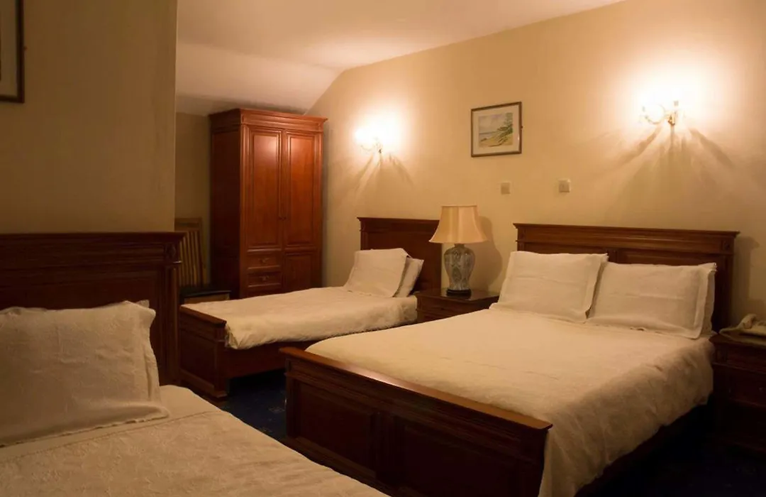 Courtmacsherry Hotel-1