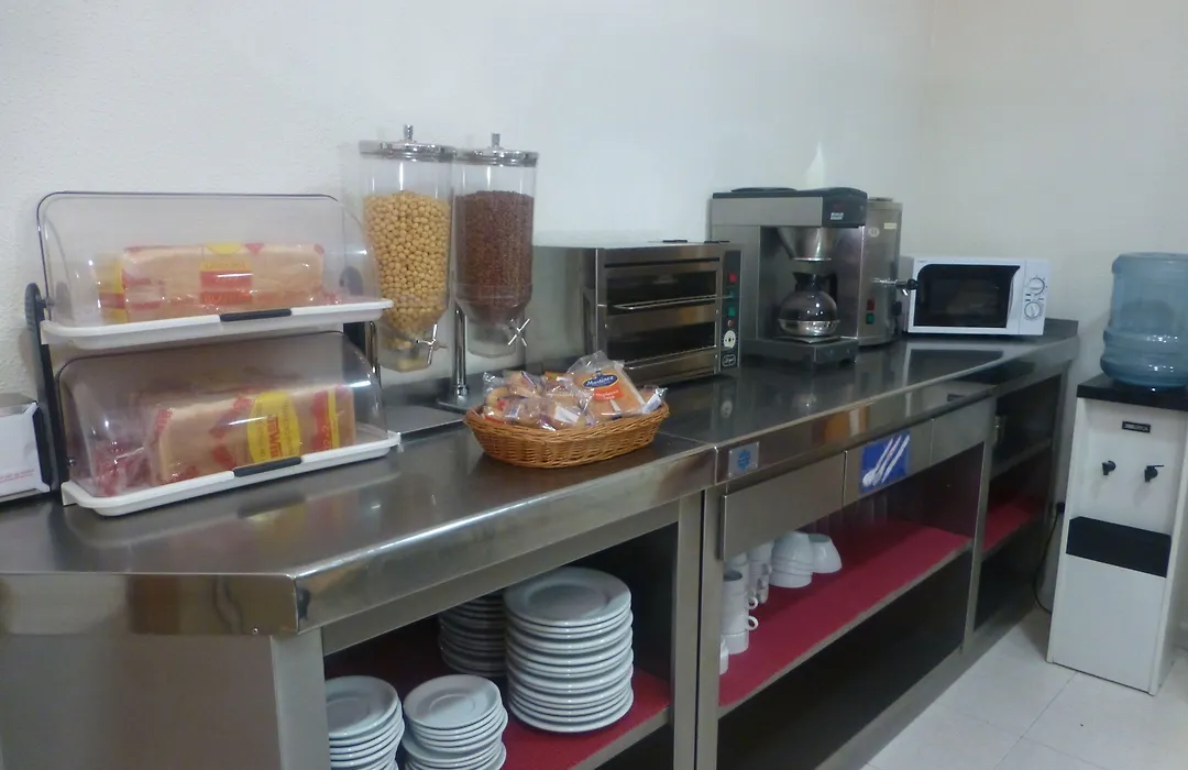 Hostal El Val-1