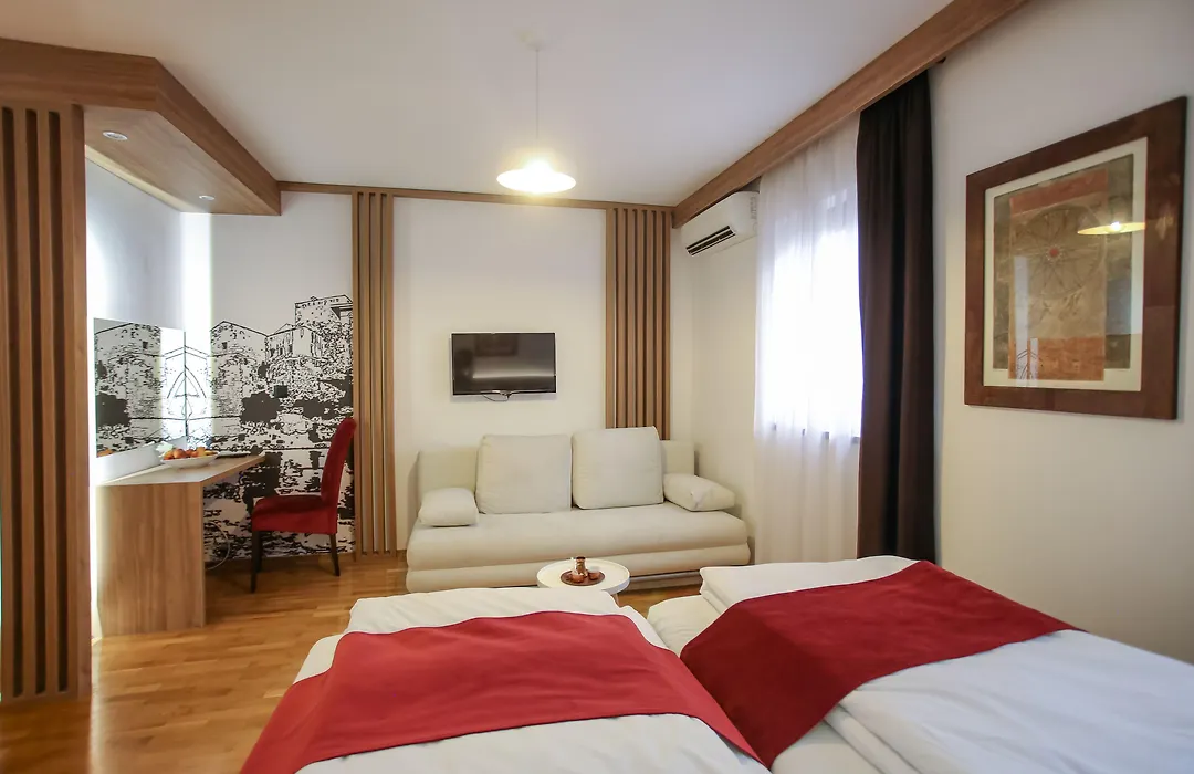 Hotel Emen-1
