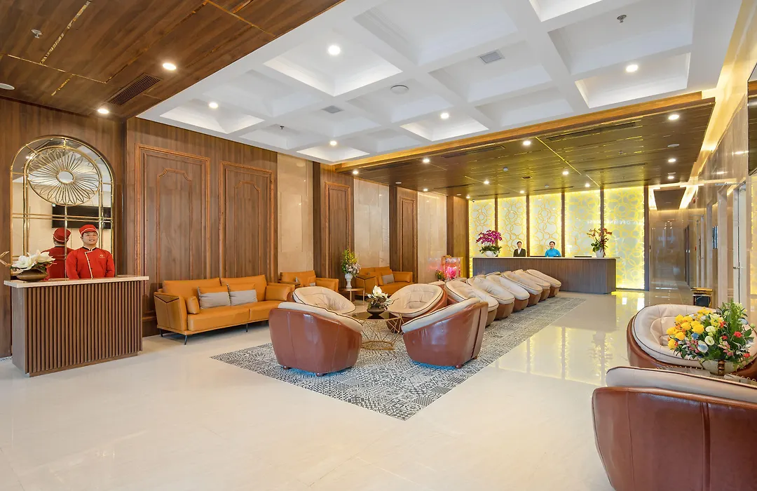 Gold Plaza Hotel - Located Just 100M From The Walking Street-1