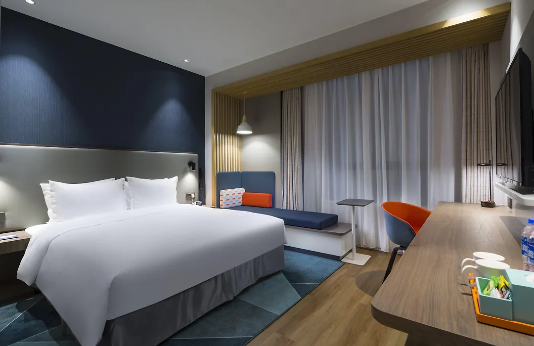 Holiday Inn Express Shanghai Kangqiao By Ihg-1
