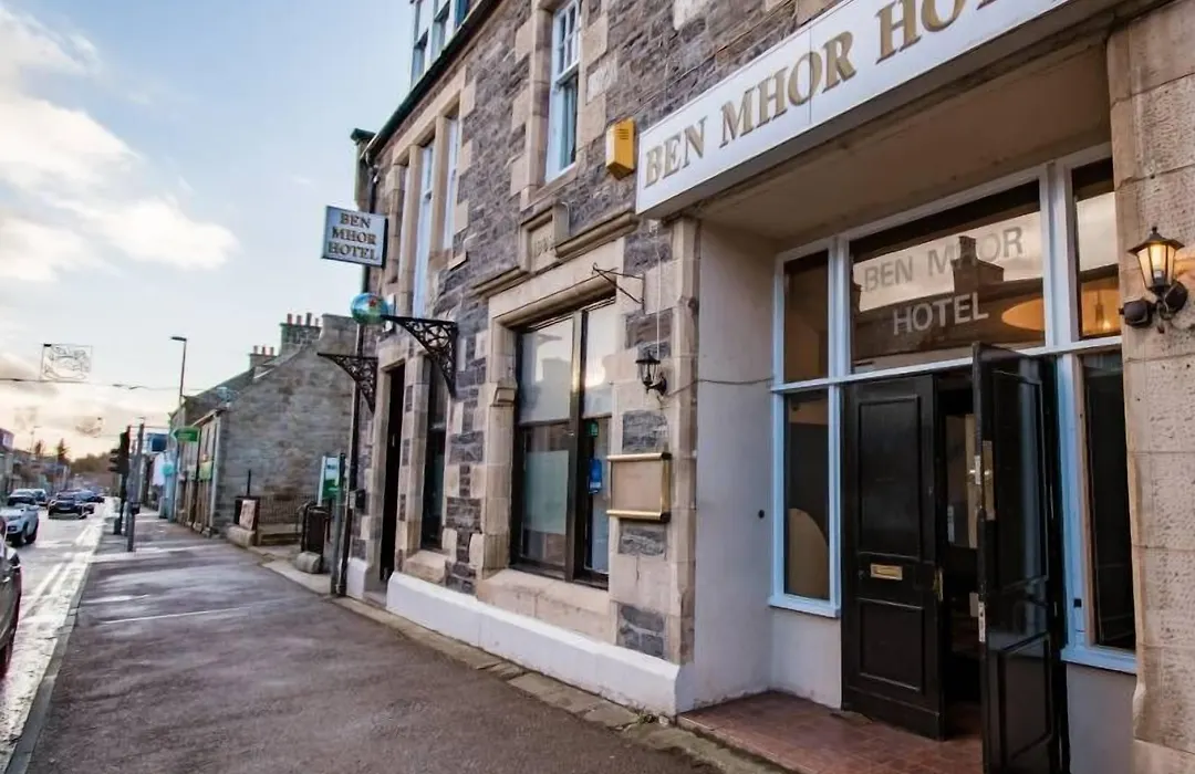 The Ben Mhor Hotel, Bar & Restaurant-1