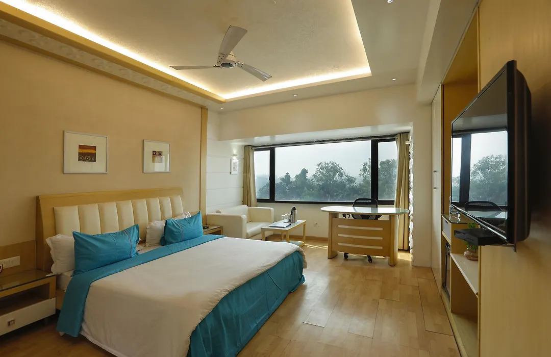 Shivoy Hotel-1