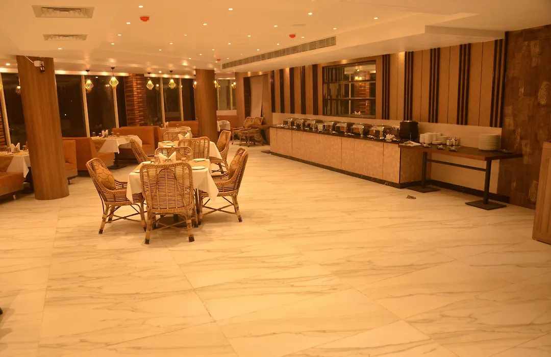 Hotel Placid-1