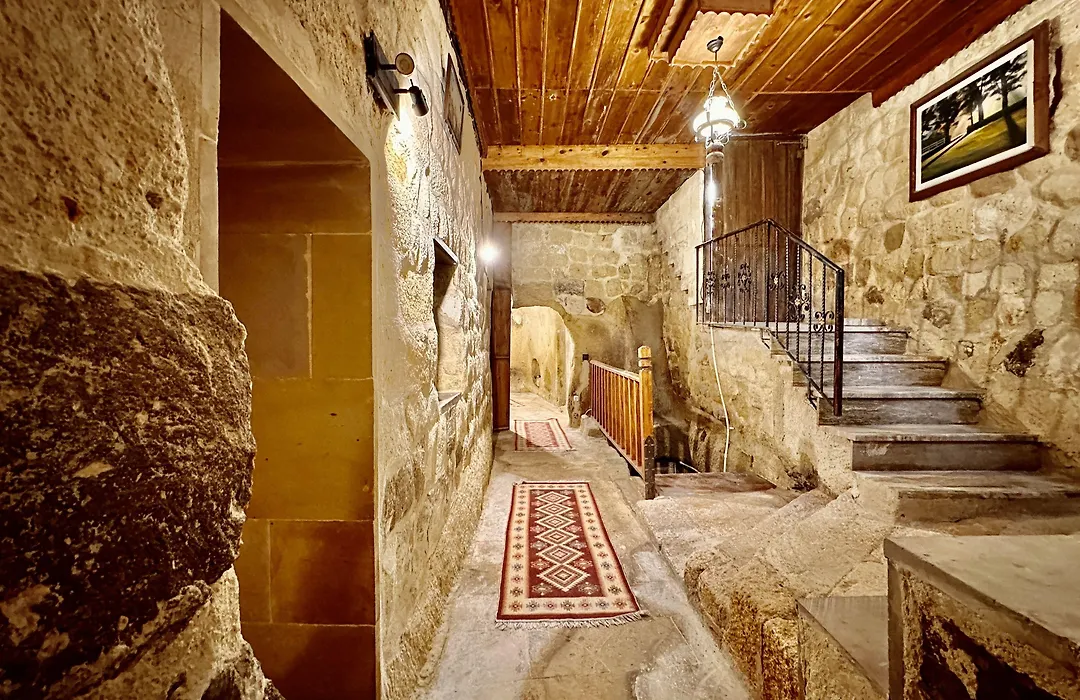 Harkasos Cave Hotel-1