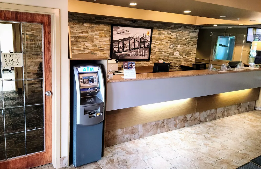 Super 8 By Wyndham Fort Saskatchewan-1